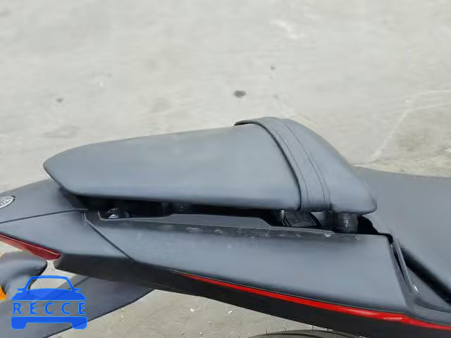 2017 YAMAHA YZFR3 MH3RH06Y9HK015448 image 5