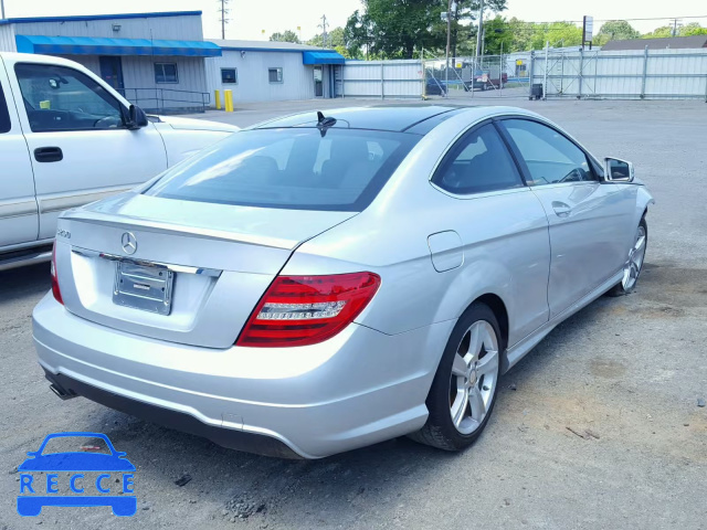 2015 MERCEDES-BENZ C 250 WDDGJ4HB8FG392319 image 3