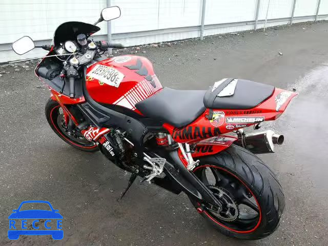 2005 YAMAHA YZFR6 L JYARJ06E45A024824 image 2