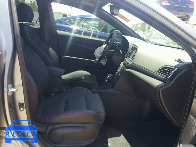 2018 HYUNDAI ELANTRA SP KMHD04LB1JU473921 image 4