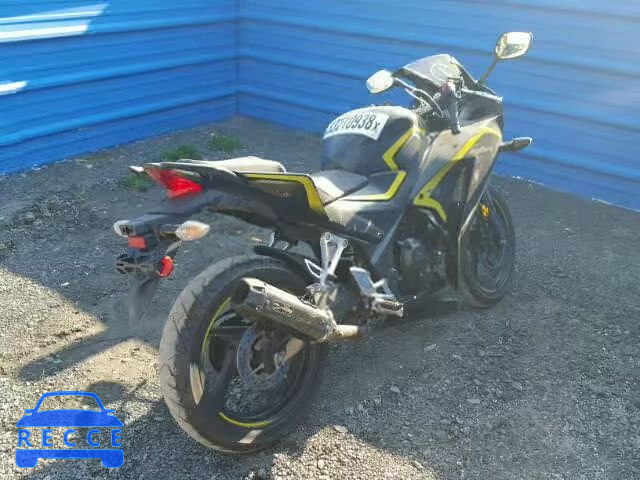 2015 HONDA CBR300 R MLHNC5105F5103156 Bild 3