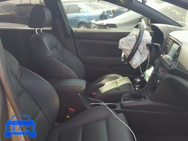 2017 HYUNDAI ELANTRA SP KMHD04LB7HU342132 image 4
