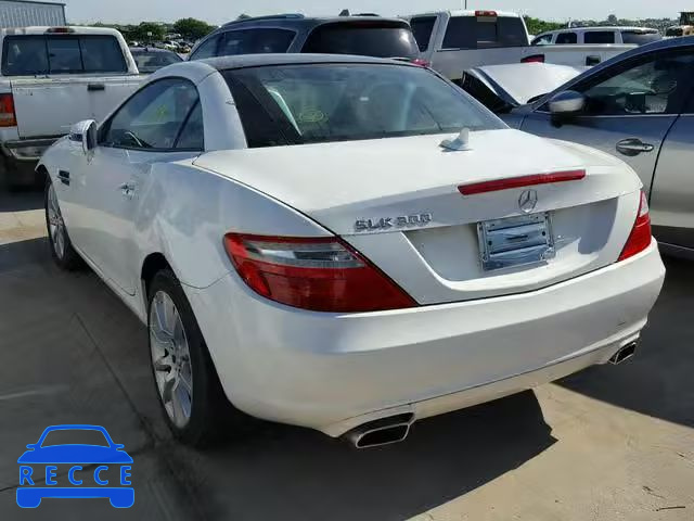 2016 MERCEDES-BENZ SLK 300 WDDPK3JA2GF115620 image 2