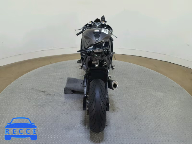 2013 YAMAHA YZFR6 JYARJ16E9DA029943 Bild 8