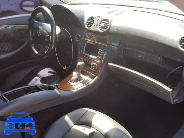 2008 MERCEDES-BENZ CLK 550 WDBTJ72H78F251238 image 8