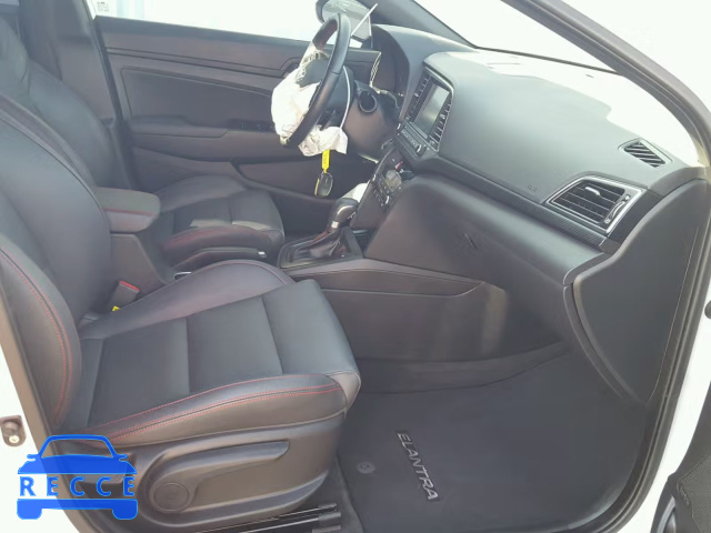 2018 HYUNDAI ELANTRA SP KMHD04LB3JU451466 image 4