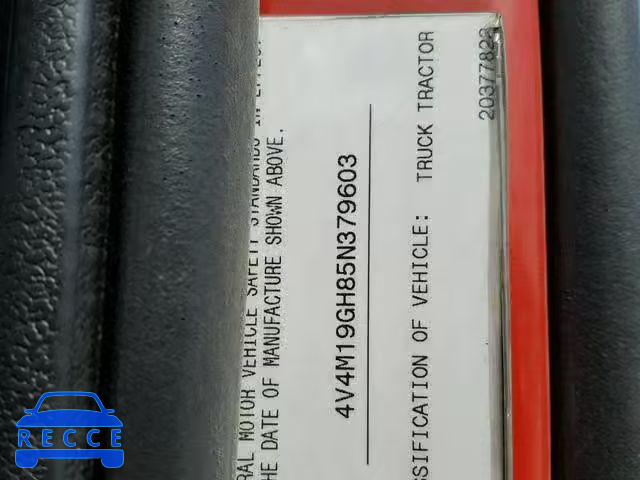 2005 VOLVO VN VNM 4V4M19GH85N379603 Bild 9