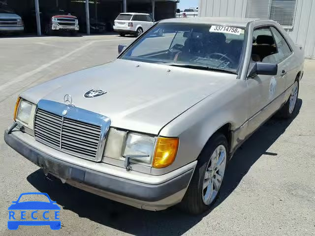 1988 MERCEDES-BENZ 300 CE WDBEA50D9JA649292 Bild 1