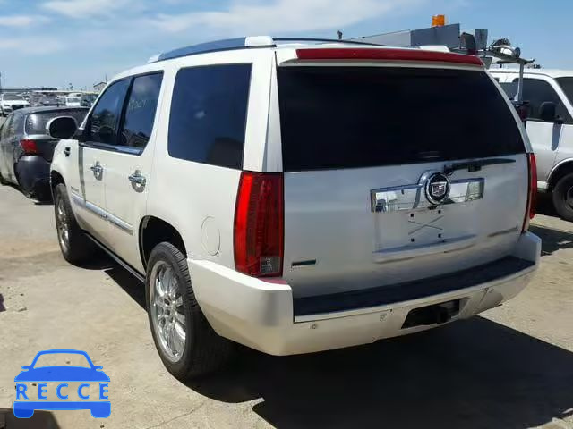 2011 CADILLAC ESCALADE P 1GYS4CEF0BR137606 image 2