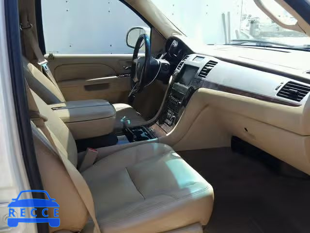 2011 CADILLAC ESCALADE P 1GYS4CEF0BR137606 image 4