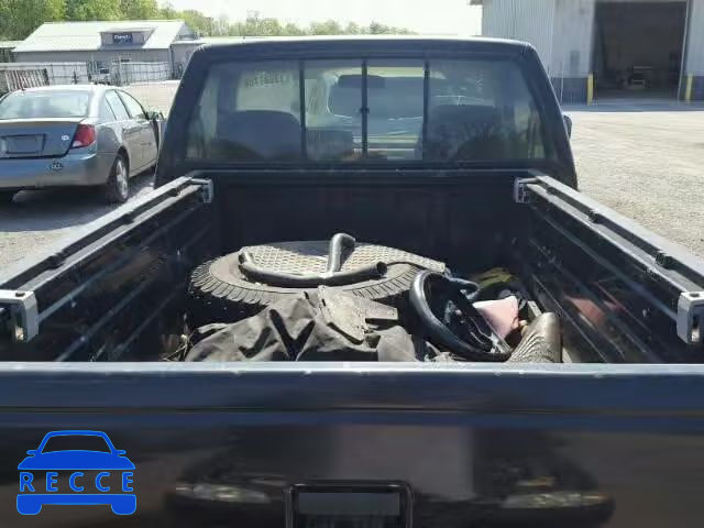 1992 GMC SIERRA K15 1GTEK14KXNZ511400 image 5