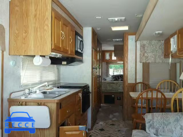 1999 FORD MOTORHOME 3FCMF53S0XJA08635 image 5