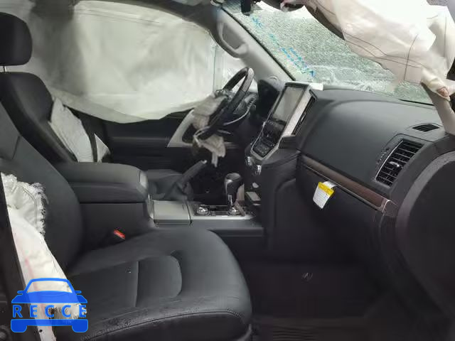 2017 TOYOTA LAND CRUIS JTMCY7AJ6H4060388 image 4