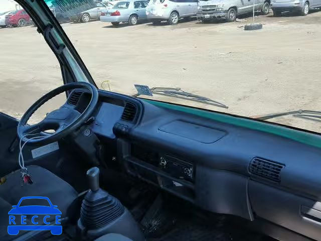 2002 GMC 5500 W5504 J8DE5B14127901116 image 8