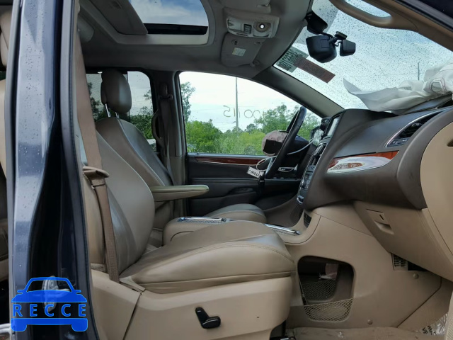 2013 CHRYSLER TOWN & COU 2C4RC1CGXDR727185 image 4