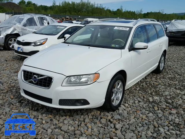 2010 VOLVO V70 3.2 YV1960BW2A1143173 image 1