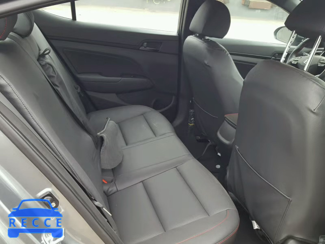 2018 HYUNDAI ELANTRA SP KMHD04LB8JU531748 image 5