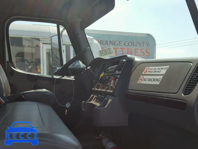 2008 FREIGHTLINER M2 106 MED 1FVACWDT78DAC2989 image 4