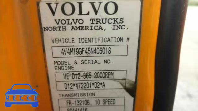 2005 VOLVO VN VNM 4V4M19GF45N406018 image 8