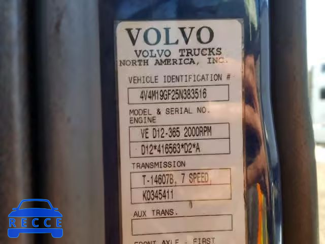 2005 VOLVO VN VNM 4V4M19GF25N383516 image 9