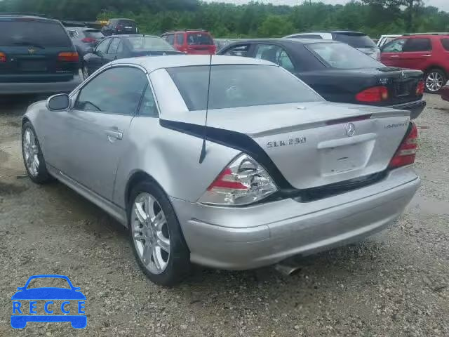 2004 MERCEDES-BENZ SLK 230 KO WDBKK49F54F298838 image 2