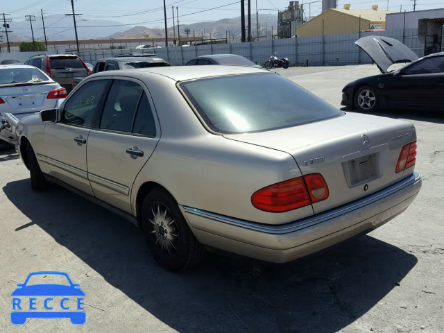 1999 MERCEDES-BENZ E 300TD WDBJF25HXXA847995 image 2