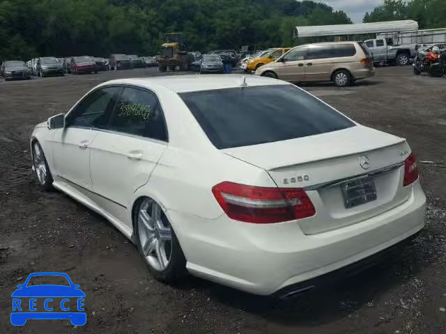 2011 MERCEDES-BENZ E 550 4MAT WDDHF9AB3BA362493 image 2