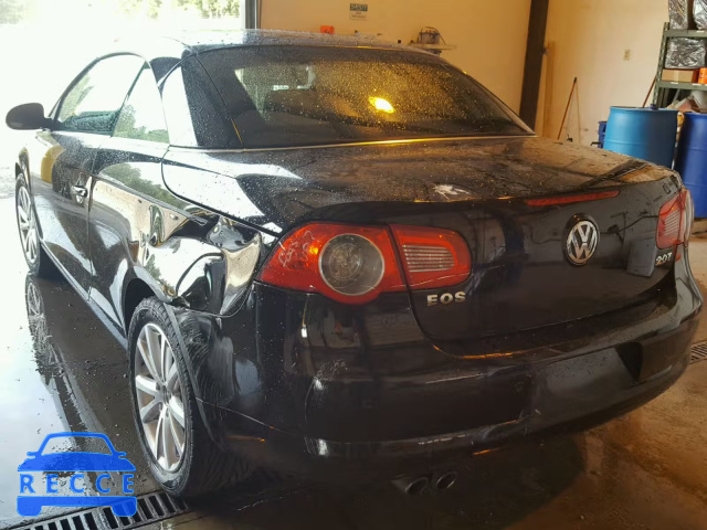 2007 VOLKSWAGEN EOS 2.0T L WVWFA71F97V034972 image 2