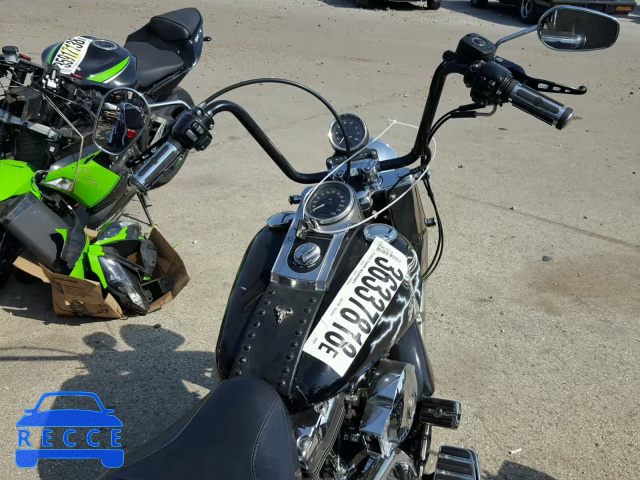 2002 HARLEY-DAVIDSON FLSTC 1HD1BJY122Y040701 image 4