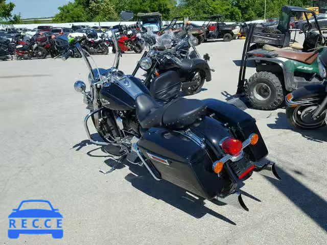 2016 HARLEY-DAVIDSON FLHR ROAD 1HD1FBM19GB675781 Bild 2