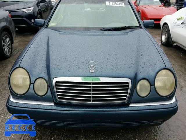 1999 MERCEDES-BENZ E 300TD WDBJF25HXXA810882 image 8