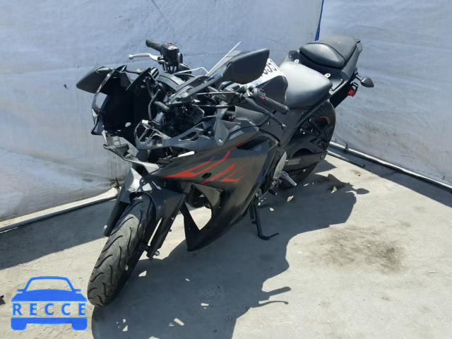 2017 YAMAHA YZFR3 MH3RH06Y8HK016252 image 1