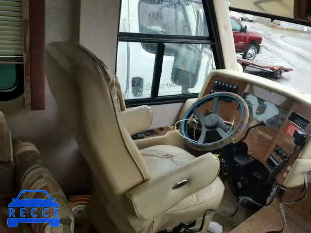 2002 SAFA MOTORHOME 5B4LP67G923344460 image 4