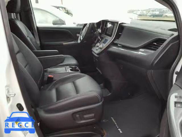 2017 TOYOTA SIENNA SE 5TDXZ3DC4HS837532 зображення 4