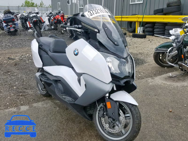 2015 BMW C650 GT WB1013405FZT97361 image 0