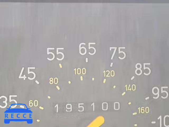 1993 SAAB 900 YS3AL76L1P7000492 image 7