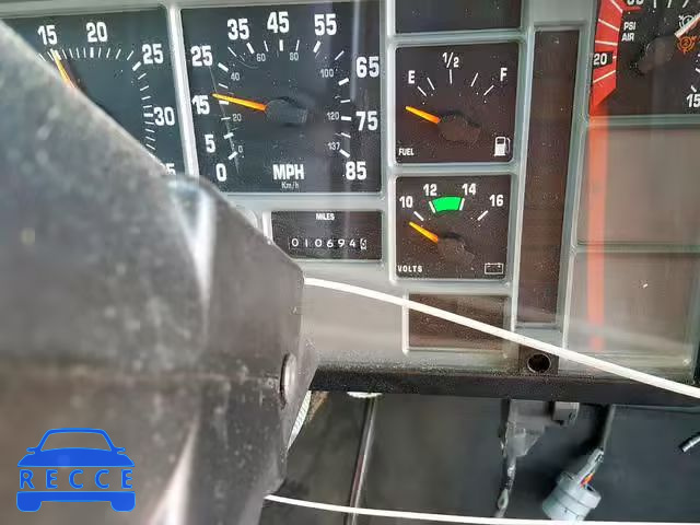 1997 INTERNATIONAL 3000 3800 1HVBBABL6VH449735 image 7