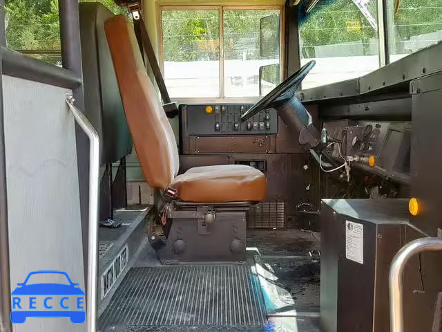 1997 INTERNATIONAL 3000 3800 1HVBBABL1VH449724 image 4