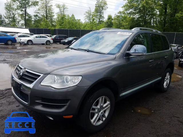 2010 VOLKSWAGEN TOUAREG TD WVGFK7A93AD000509 image 1
