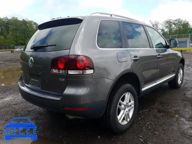 2010 VOLKSWAGEN TOUAREG TD WVGFK7A93AD000509 image 3