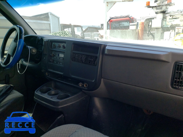 2003 CHEVROLET EXPRESS 1GBJG31U231181527 image 8