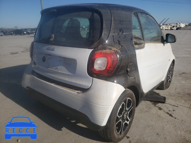 2018 SMART FORTWO WMEFJ9BA2JK319571 Bild 3