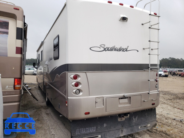 2001 FORD MOTORHOME 1FCNF53S310A18282 image 2