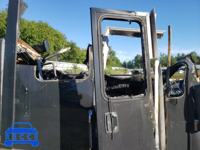 2008 FREIGHTLINER CHASSIS X 4UZAB2DT38CZ03778 image 4