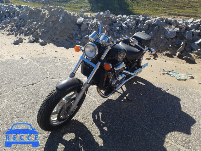 1994 HONDA VF750 C JH2RC430XRM004457 image 1