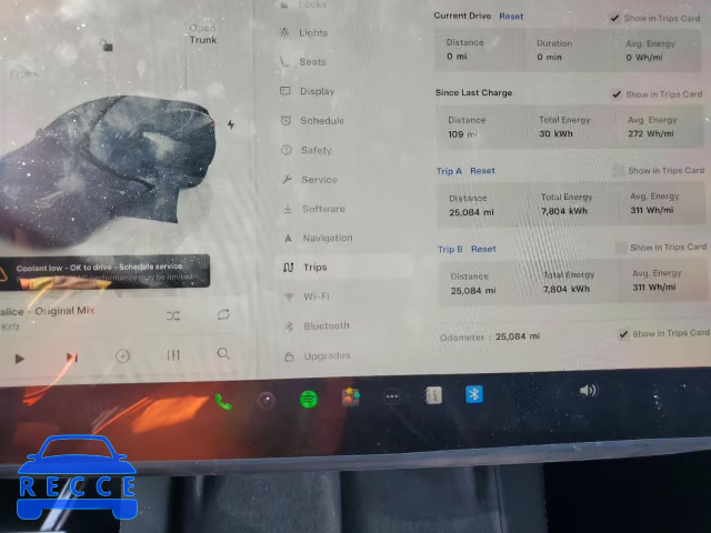 2023 TESLA MODEL Y 7SAYGDEF8PF884514 image 8