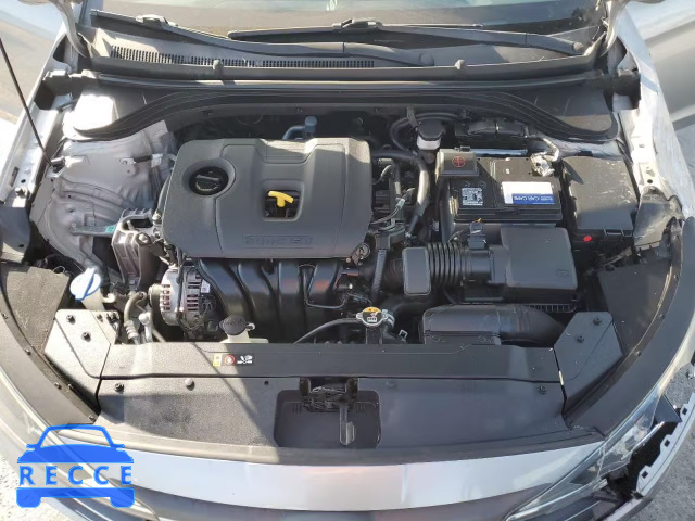 2020 HYUNDAI ELANTRA SE 5NPD84LF2LH550213 image 10