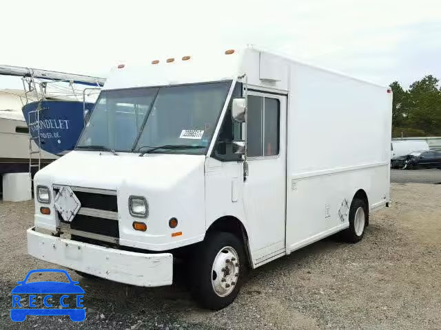 2000 FREIGHTLINER M LINE WAL 4UZA4FA47YCF82281 Bild 1