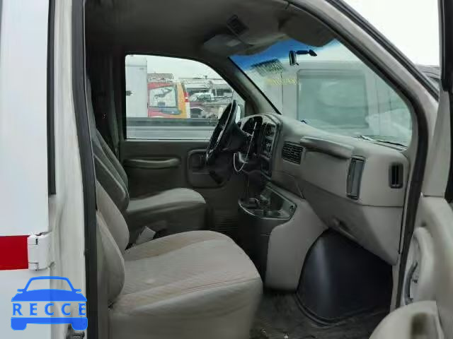2000 GMC SAVANA G25 1GTFG25M7Y1900235 image 4
