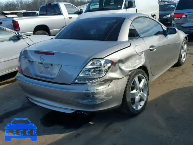 2005 MERCEDES-BENZ SLK350 WDBWK56F45F027511 image 3